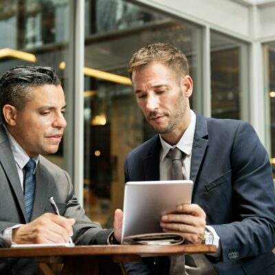 How Multilingual Debt Collection Improves Recovery Rates Across Borders 